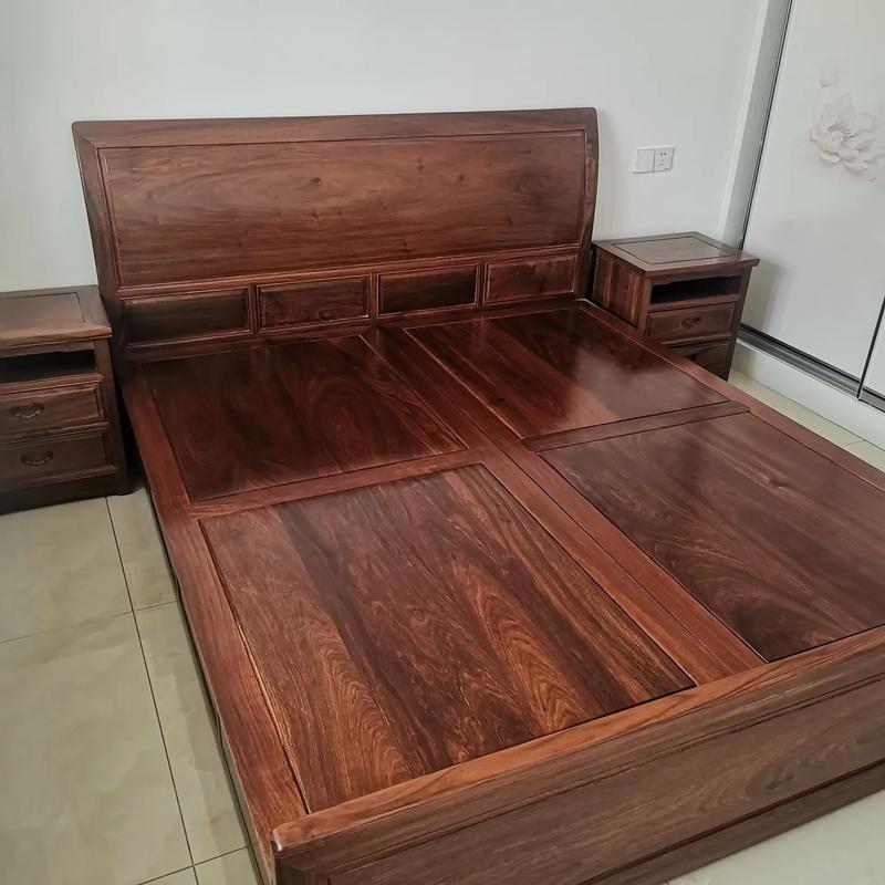 二手刺猬紫檀家具.刺猬紫檀1.8米双人床,刺猬紫檀餐桌,刺猬